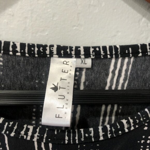 Black and white tunic - Picture 3 of 4